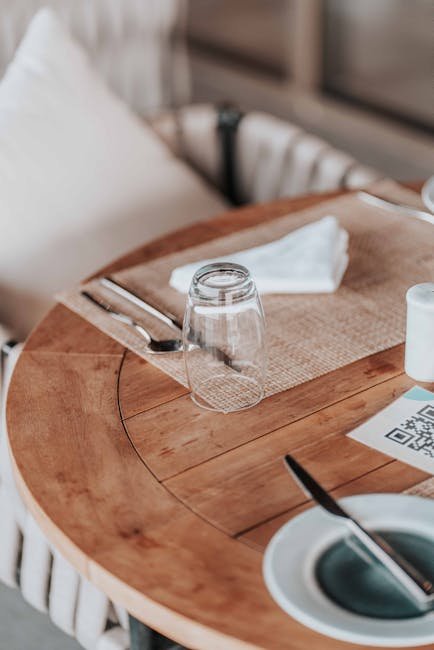 QR Code Menus at Restaurants 2026: Pros, Cons & Privacy Explained